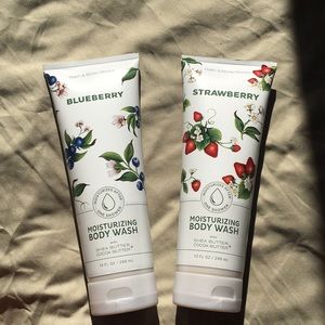 Bath & body works body wash🍓🫐